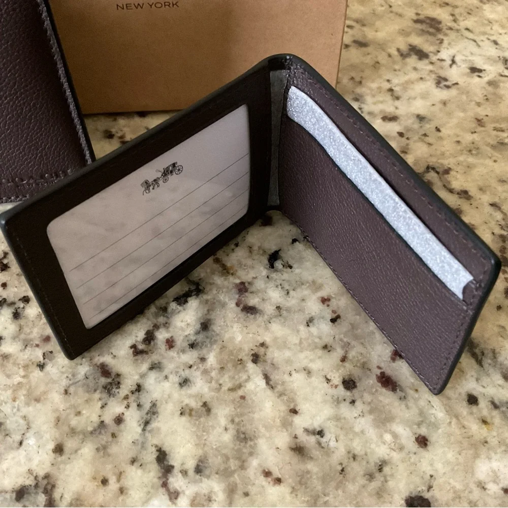 NWT Coach Compact ID Sport Calf Leather Mahogany F74991